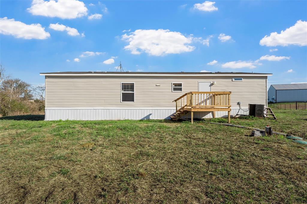 128 Southwest County Road 4020 Dawson, TX 76639 - Photo 13 of 19