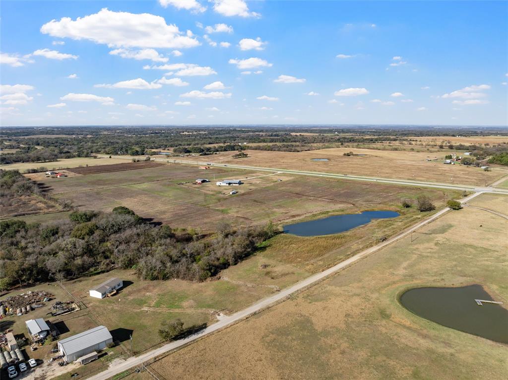 128 Southwest County Road 4020 Dawson, TX 76639 - Photo 16 of 19