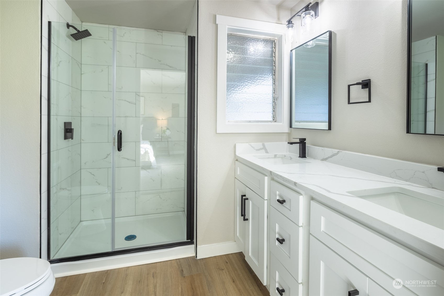 12643 156th Avenue Southeast Renton, WA 98059 - Photo 17 of 31 Gallery Image 17