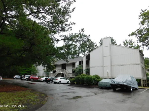 $900 | 6222 Harbourside Drive, New Bern, NC 28560