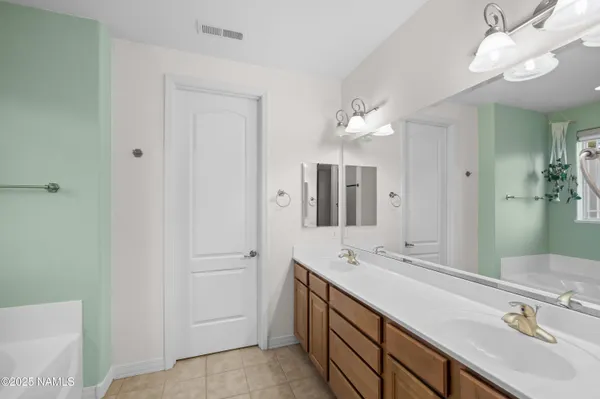 $649,000 | 3236 South Marryvale Lane, Flagstaff, AZ 86005