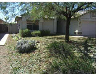 2291 East Smoke Tree Road Gilbert, AZ 85296 - Photo 1 of 3 Primary Photo