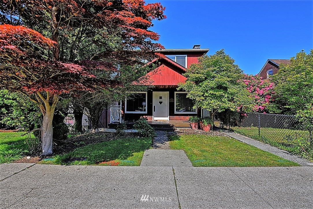 2608 Rucker Avenue Everett, WA 98201 - Photo 1 of 24