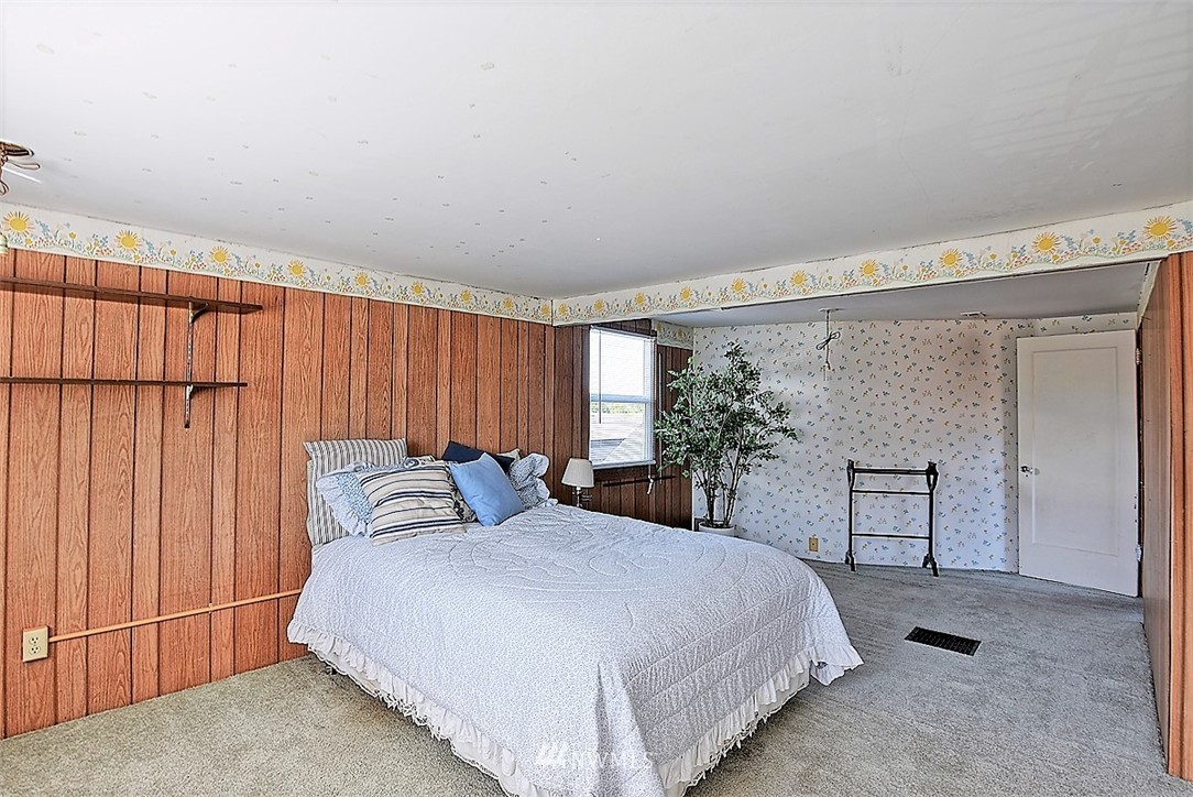 2608 Rucker Avenue Everett, WA 98201 - Photo 19 of 24