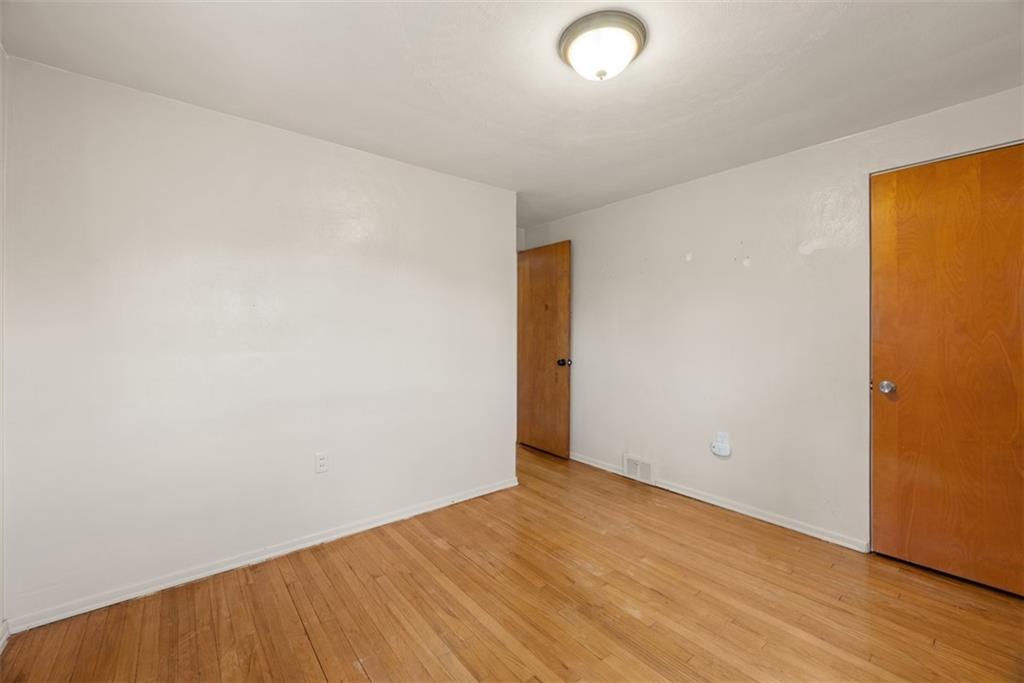 199 Gilkeson Road Pittsburgh, PA 15228 - Photo 21 of 31 Gallery Image 21