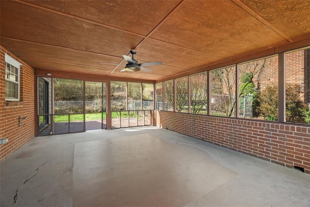 199 Gilkeson Road Pittsburgh, PA 15228 - Photo 25 of 31 Gallery Image 25