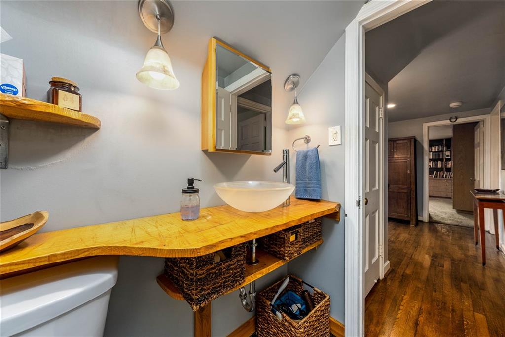 137 Conover Road Pittsburgh, PA 15208 - Photo 29 of 41 Gallery Image 29