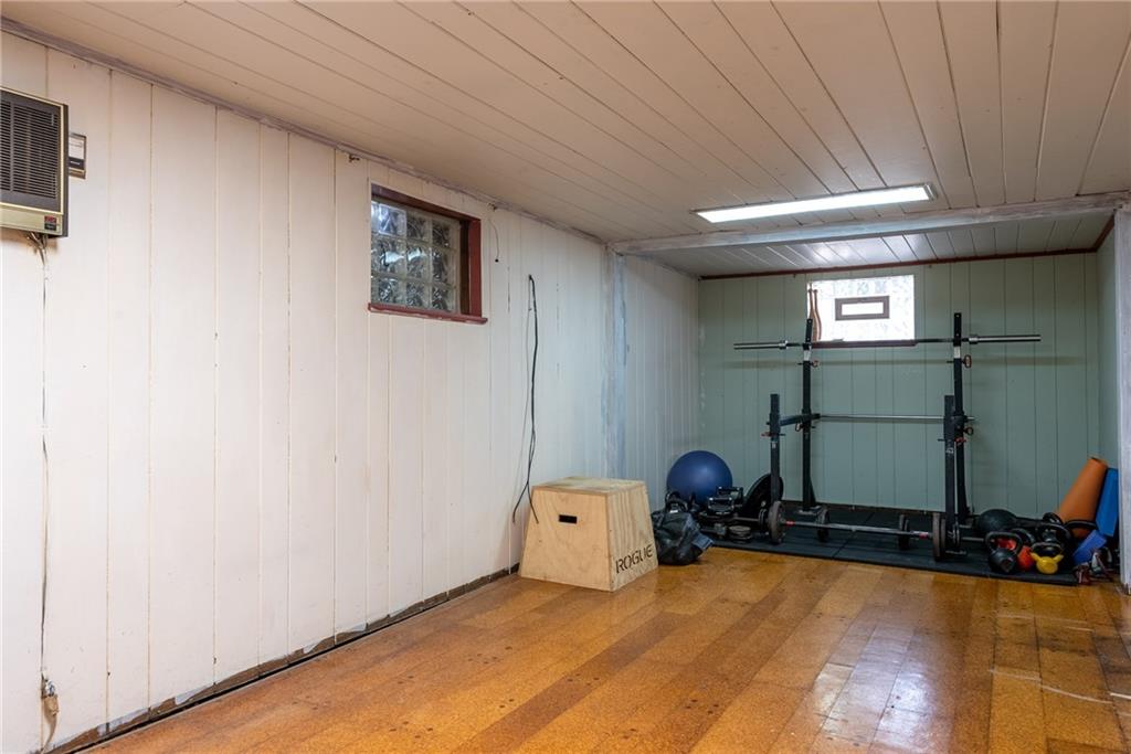 137 Conover Road Pittsburgh, PA 15208 - Photo 35 of 41 Gallery Image 35