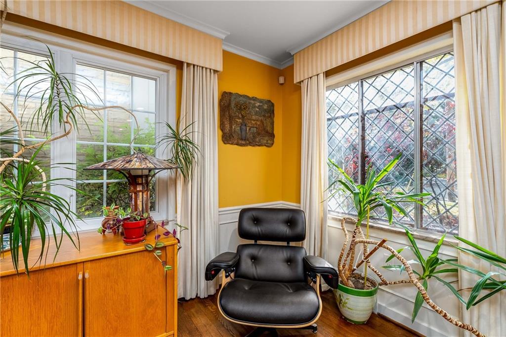137 Conover Road Pittsburgh, PA 15208 - Photo 6 of 41 Gallery Image 6