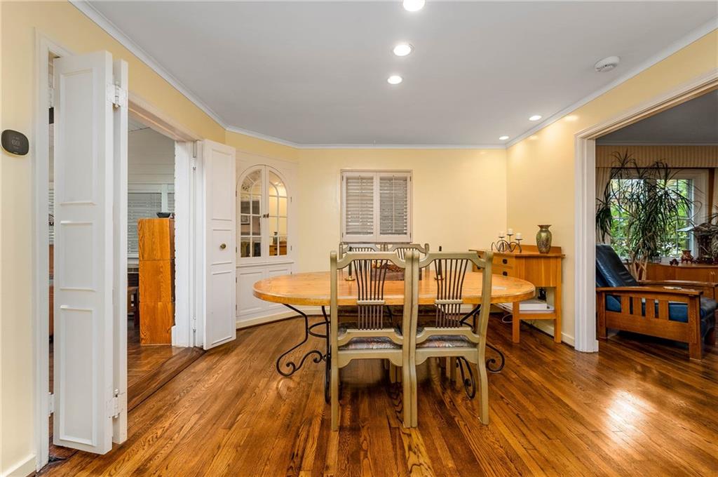 137 Conover Road Pittsburgh, PA 15208 - Photo 8 of 41 Gallery Image 8