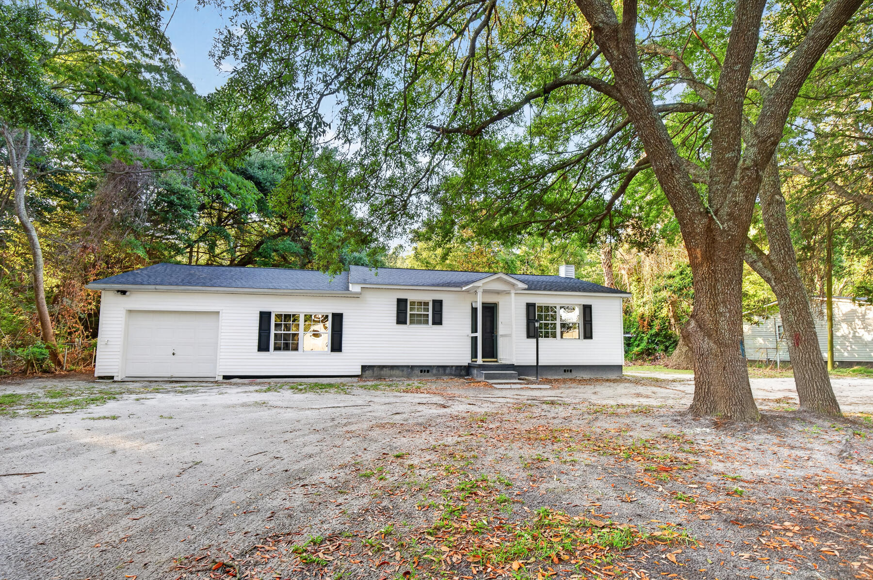 727 Levee Drive Moncks Corner, SC 29461 - Photo 13 of 60 MD-13