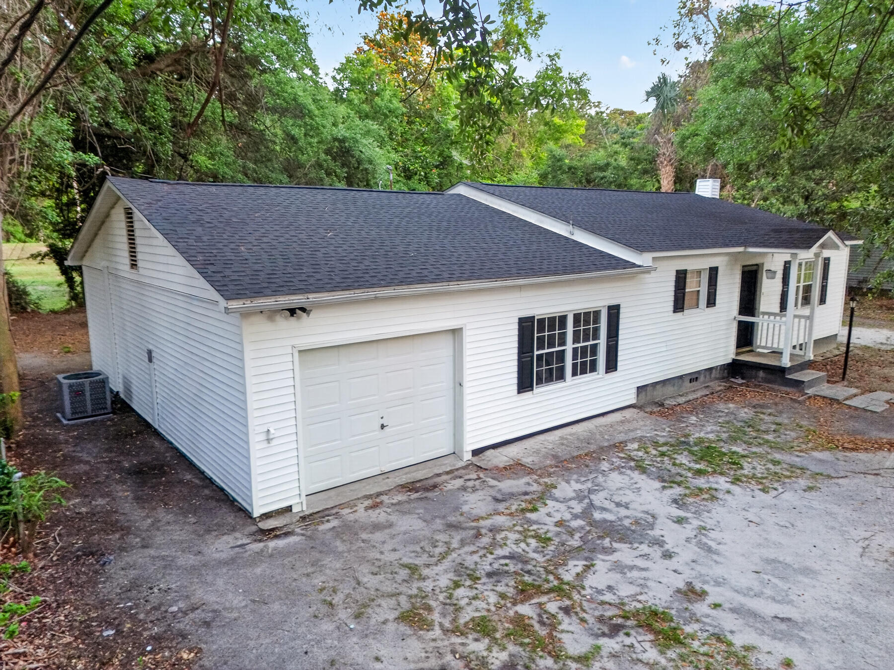727 Levee Drive Moncks Corner, SC 29461 - Photo 8 of 60 MD-8