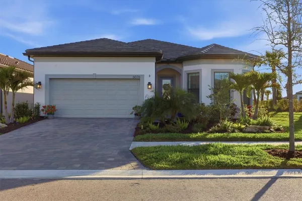 $758,000 | 6076 Silver Grass Court, Nokomis, FL 34275