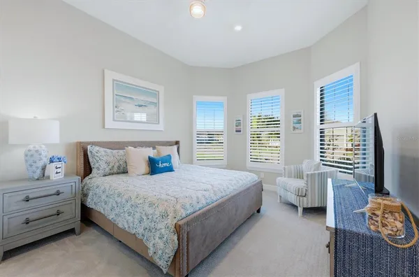 $758,000 | 6076 Silver Grass Court, Nokomis, FL 34275