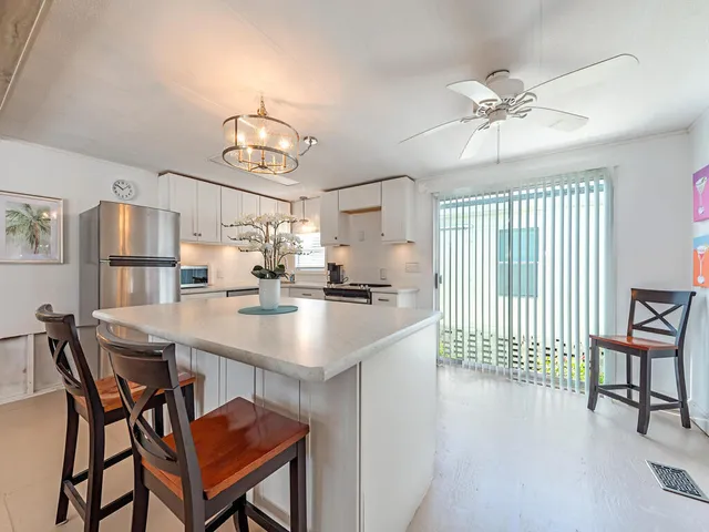 $325,000 | 777 Walkerbilt Road, Unit 17, Naples, FL 34110