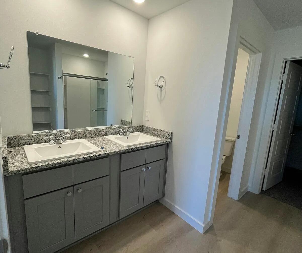 7452 8th Street Lubbock, TX 79416 - Photo 4 of 10 20250321165750937500000000-o