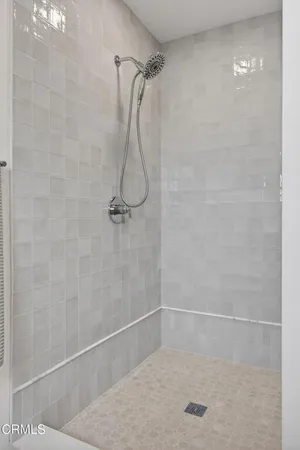 $1,199,000 | 921 Calle Pinata, Thousand Oaks, CA 91360