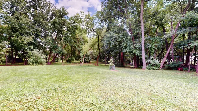 $1,187,000 | 5670 Brentwood Drive, Hoffman Estates, IL 60192