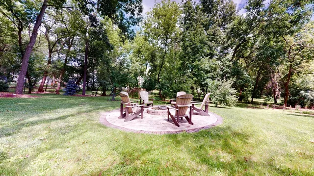 $1,187,000 | 5670 Brentwood Drive, Hoffman Estates, IL 60192