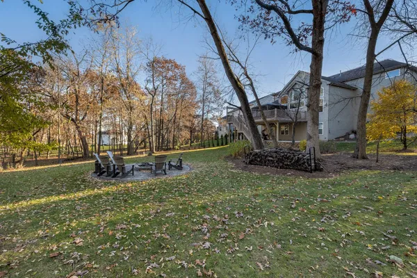 $1,187,000 | 5670 Brentwood Drive, Hoffman Estates, IL 60192