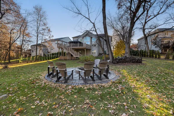 $1,187,000 | 5670 Brentwood Drive, Hoffman Estates, IL 60192