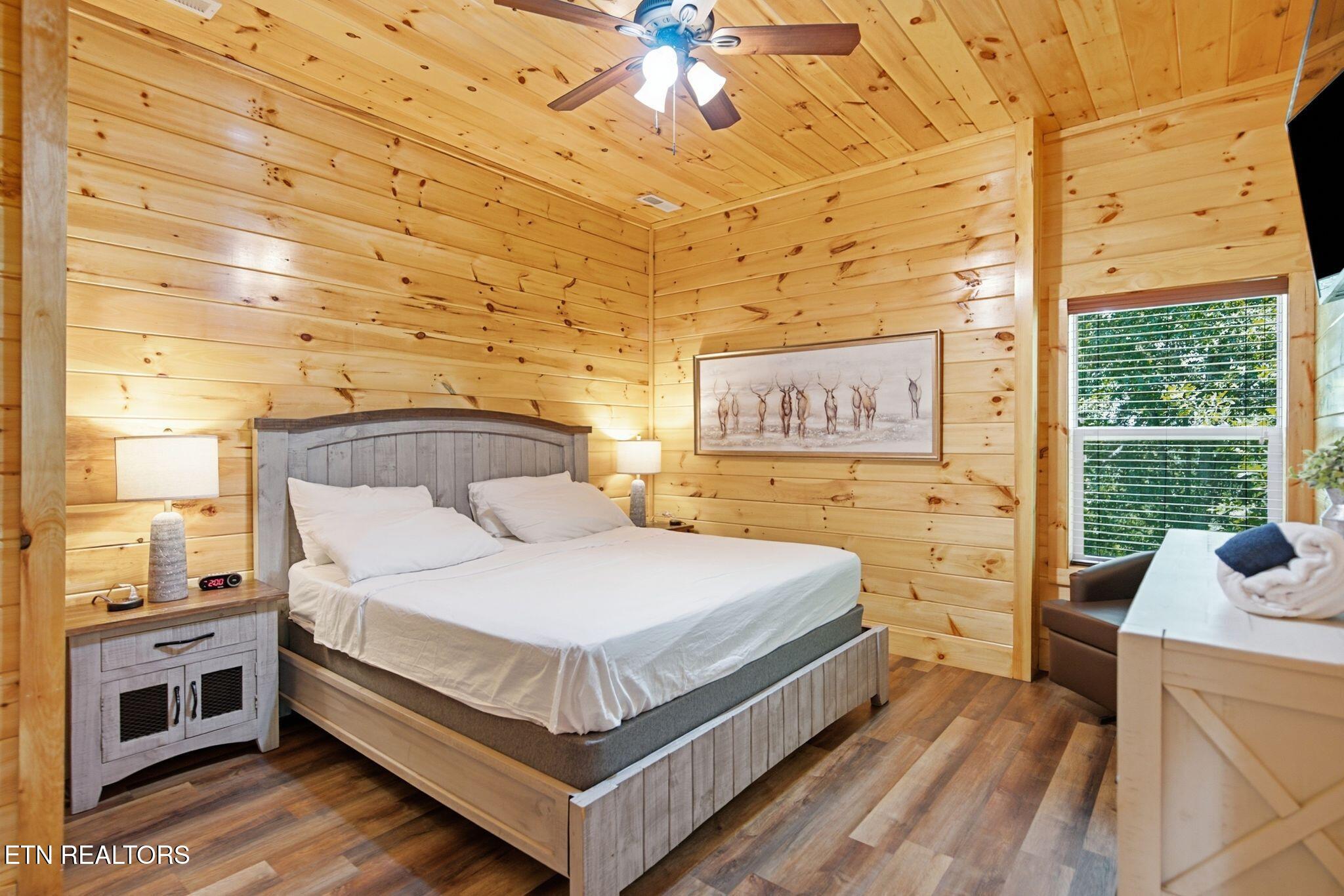 1012 Owls Nest Way Sevierville, TN 37876 - Photo 23 of 35 1012 Owls Nest Way - 28