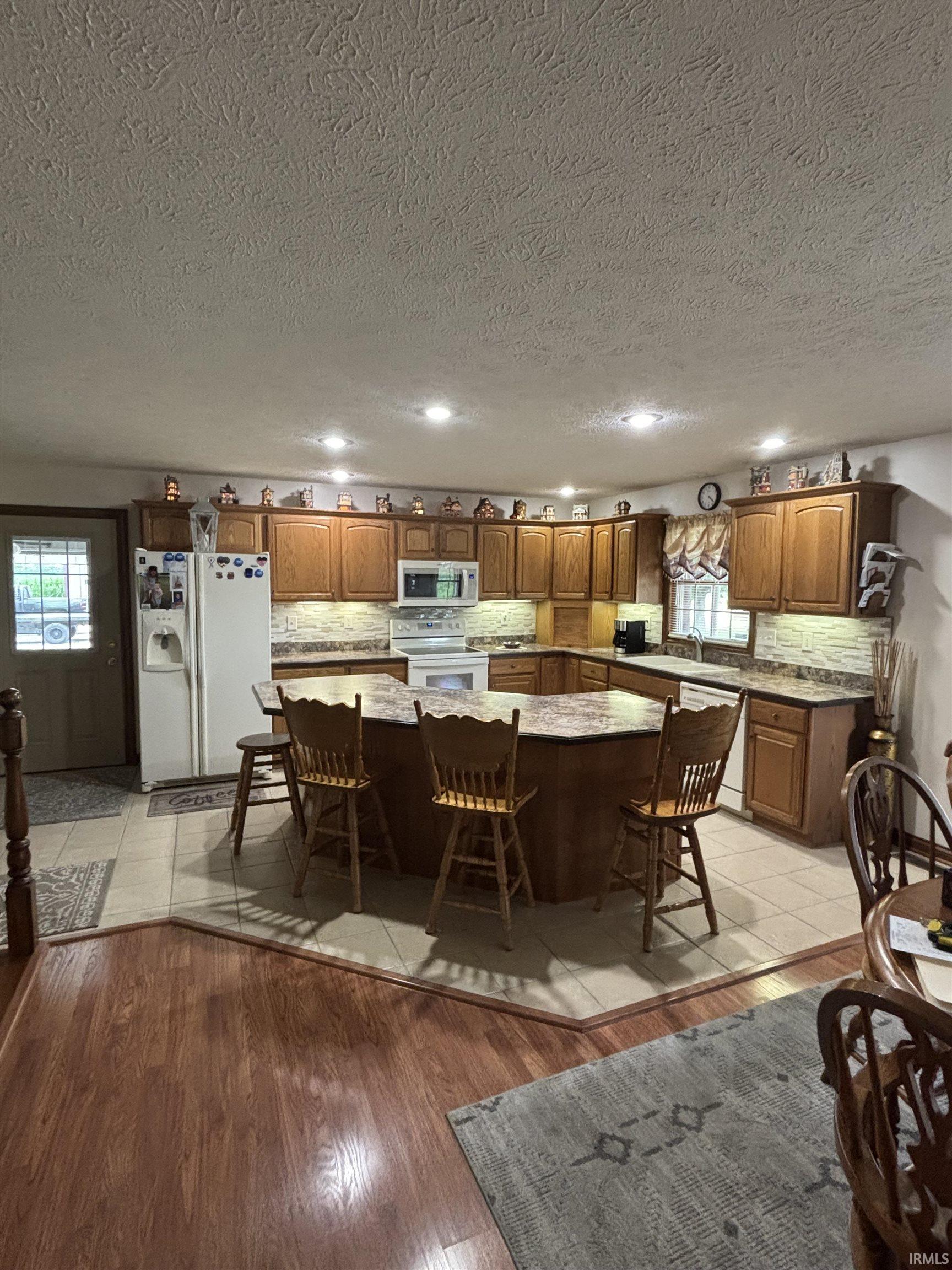 5260 North Posey County Line Road Poseyville, IN 47633 - Photo 7 of 34 Gallery Image 7