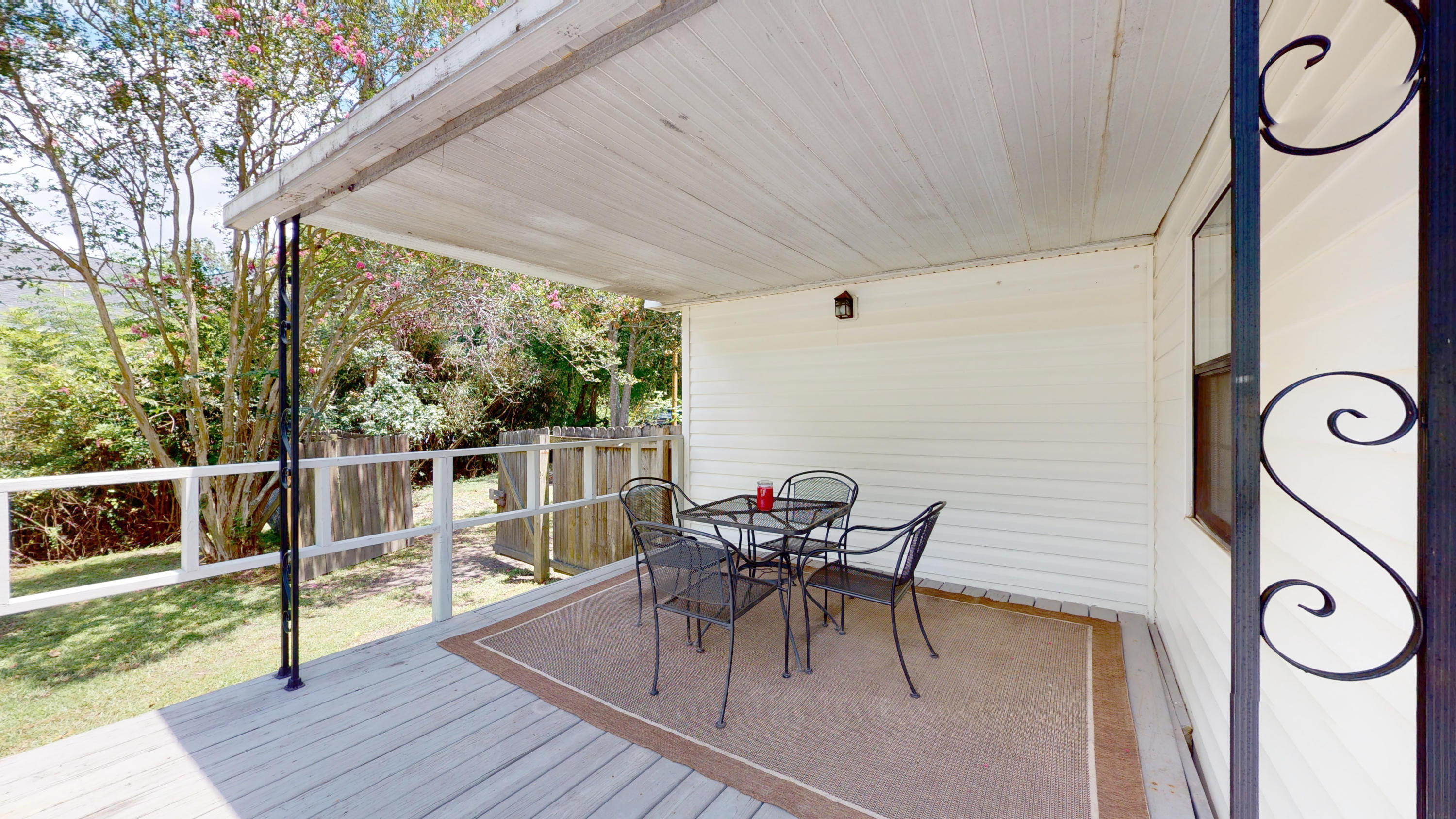 147 Reed Street Summerville, SC 29483 - Photo 17 of 22 backporch1