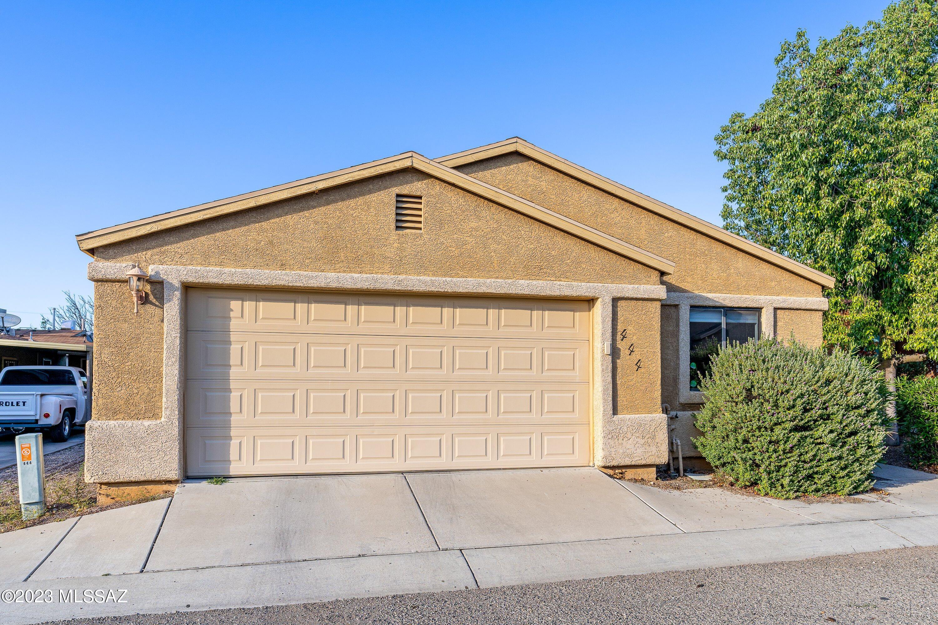 444 East Geronimo Bluff Loop Tucson, AZ 85705 - Photo 1 of 1