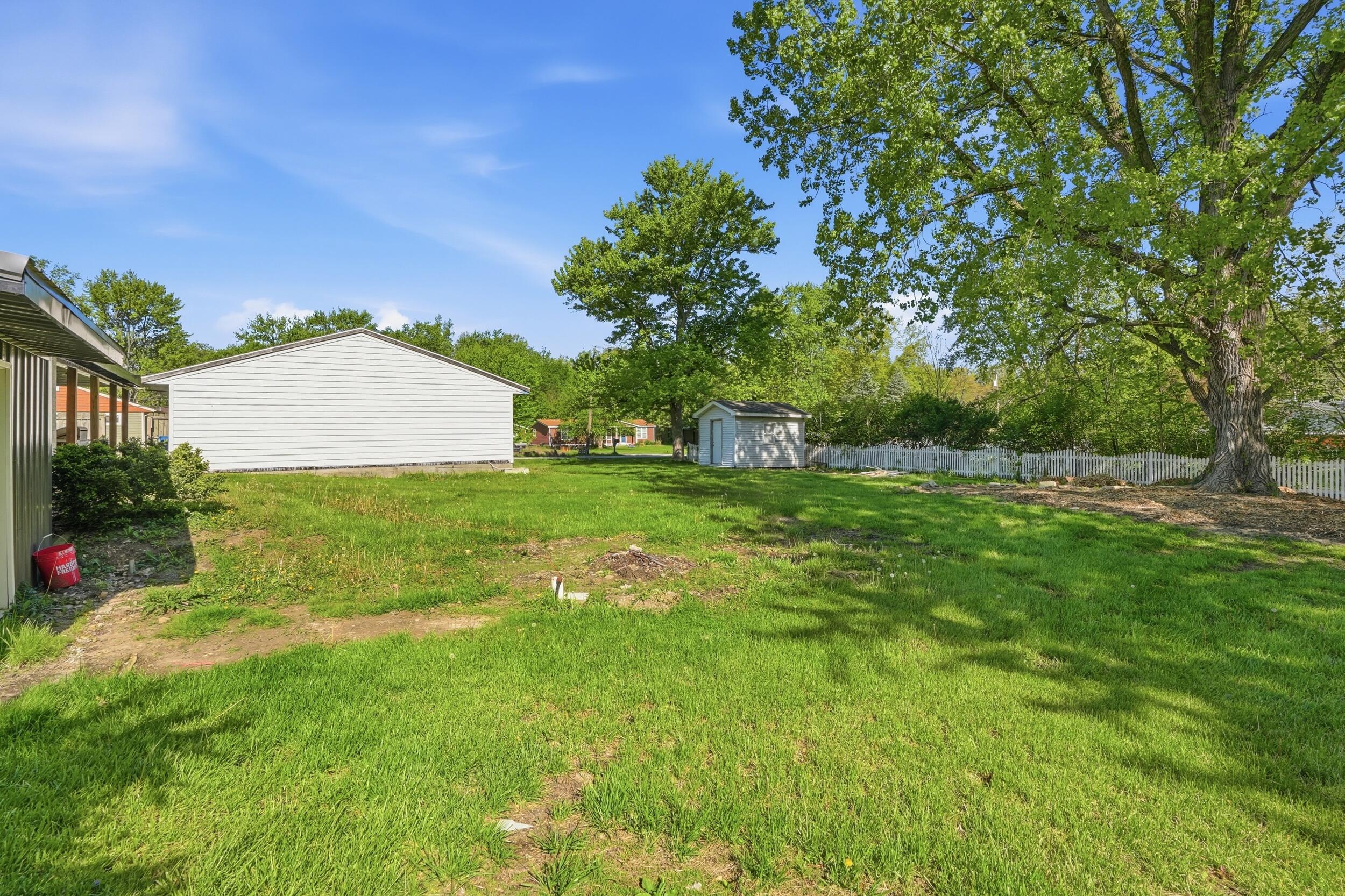 590 East Oak Hill Road Chesterton, IN 46304 - Photo 23 of 31 2500x1666