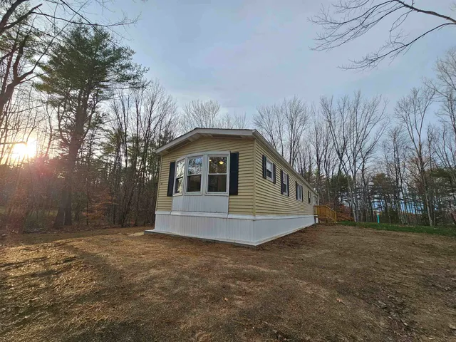 $284,900 | 11 Gray Road, Barnstead, NH 03218
