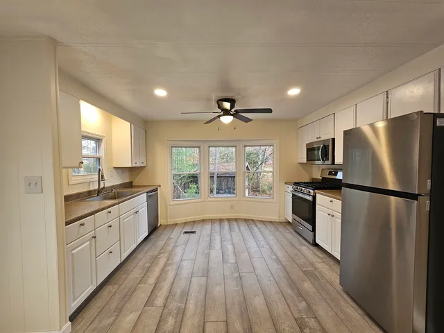 $284,900 | 11 Gray Road, Barnstead, NH 03218