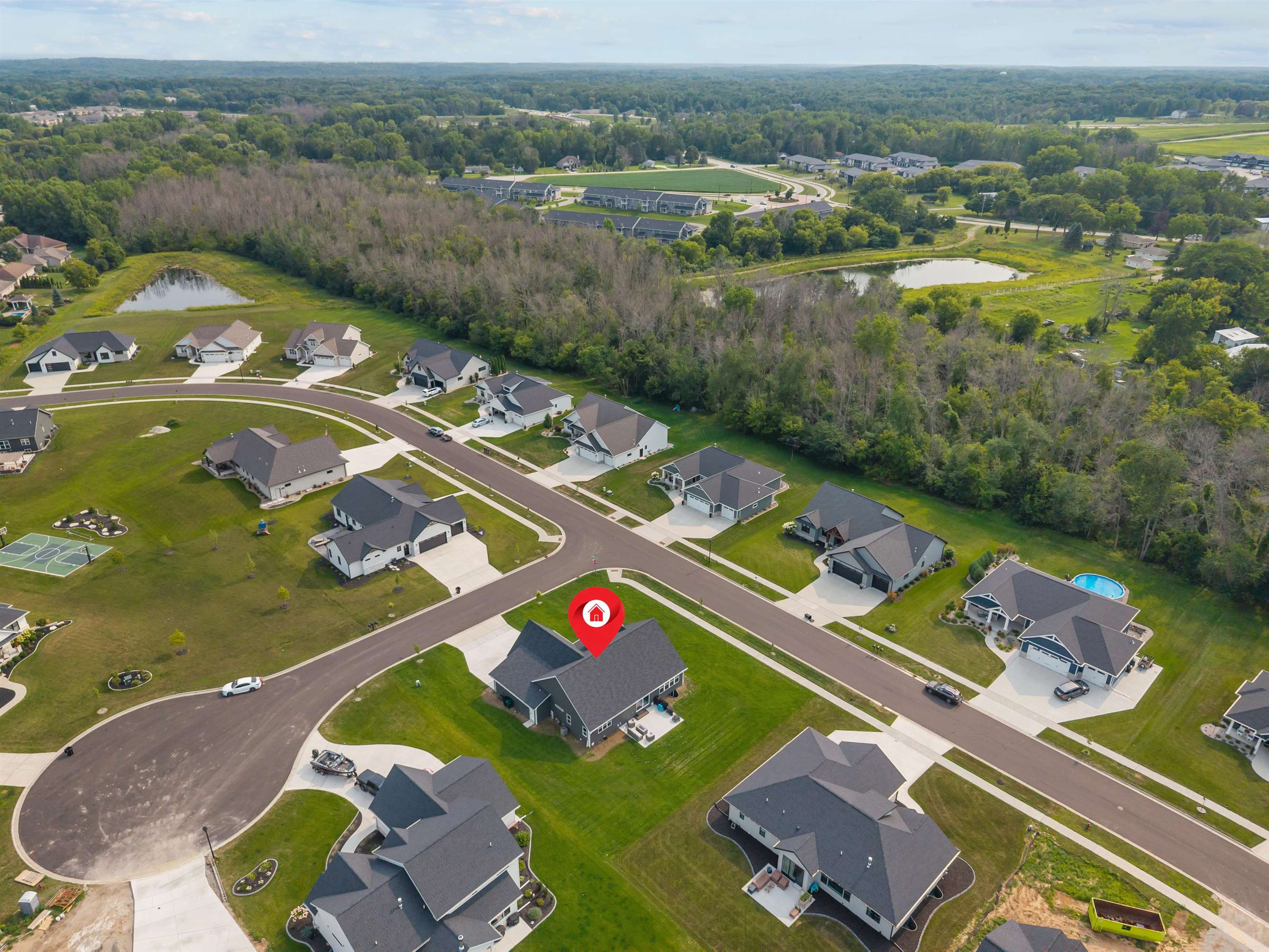 1029 Lancaster Court Howard, WI 54313 - Photo 62 of 66 Gallery Image 62