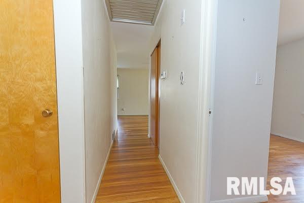 5408 West Airways Road Bartonville, IL 61607 - Photo 16 of 26 Gallery Image 16