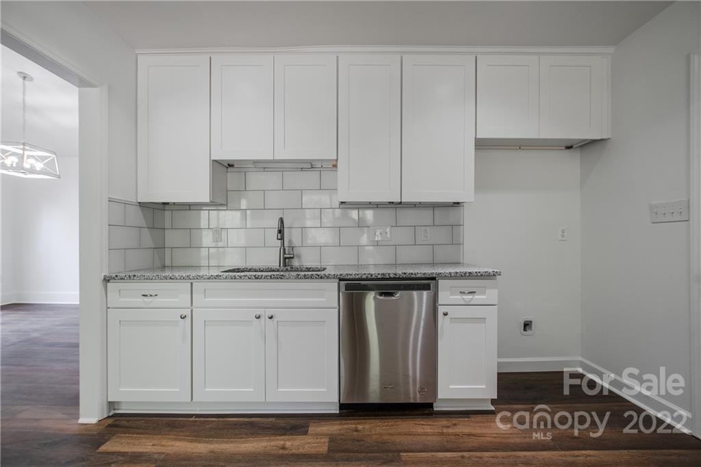 12433 Danby Road Pineville, NC 28134 - Photo 4 of 19