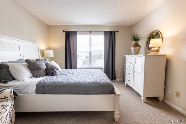 $1,993 | 5 Autumn Creek Lane, Unit CPLAN, Amherst, NY 14221