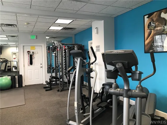 $1,993 | 5 Autumn Creek Lane, Unit CPLAN, Amherst, NY 14221