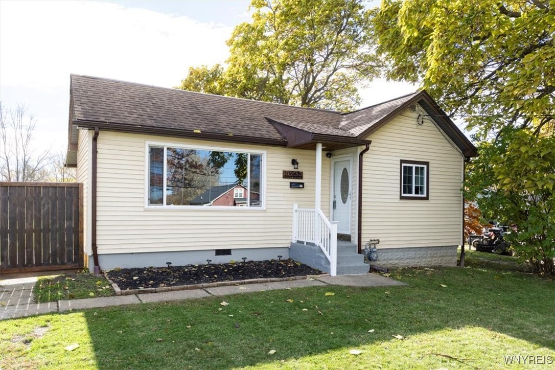 106 Grove Street Evans, NY 14006 - Photo 2 of 19