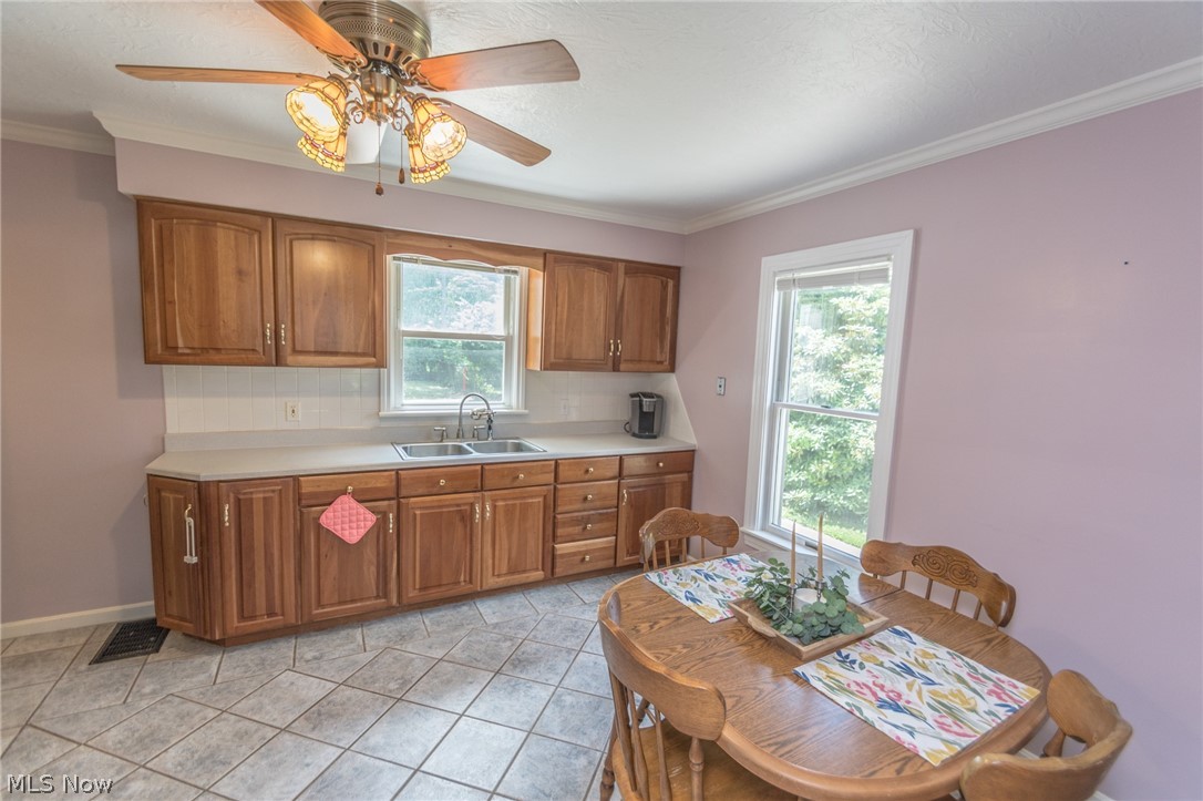 4232 20th Street Northwest Canton, OH 44708 - Photo 10 of 22 Gallery Image 10
