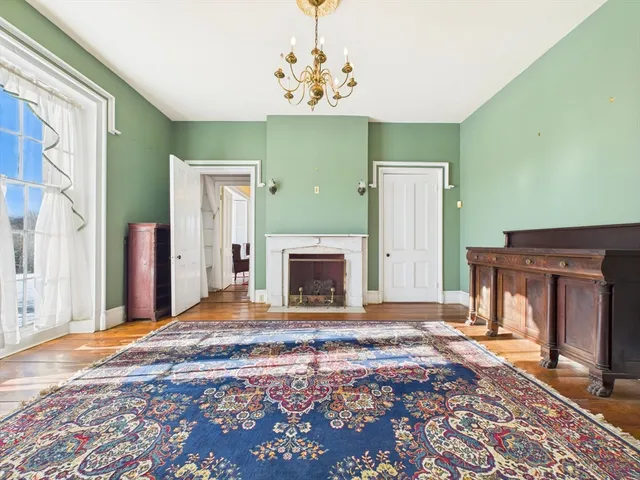 $899,900 | 181 Washington Street, Fairhaven, MA 02719