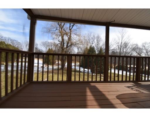 49 Florence Road Easthampton, MA 01027 - Photo 4 of 30