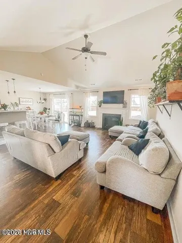 $1,900 | 115 Heron Watch Drive, Hubert, NC 28539