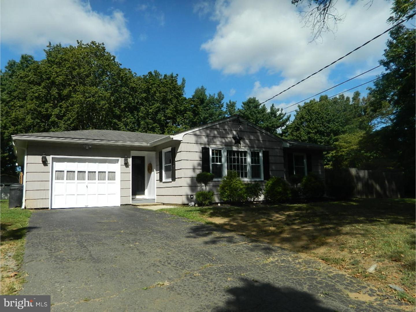 4827 Crosswicks Hamilton Square Road Hamilton, NJ 08620 - Photo 1 of 20