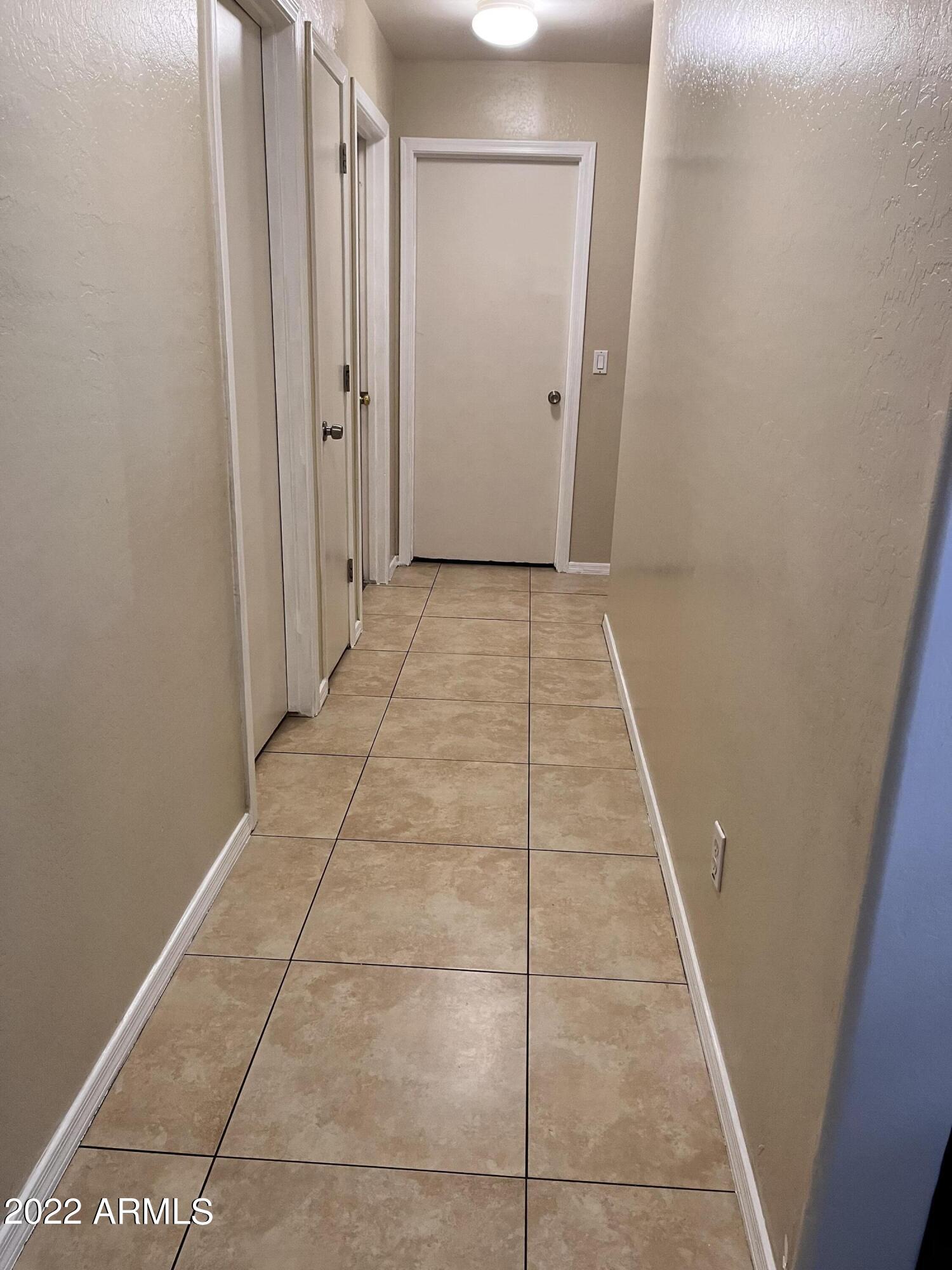 6541 West Riva Road Phoenix, AZ 85043 - Photo 17 of 32 IMG_0087