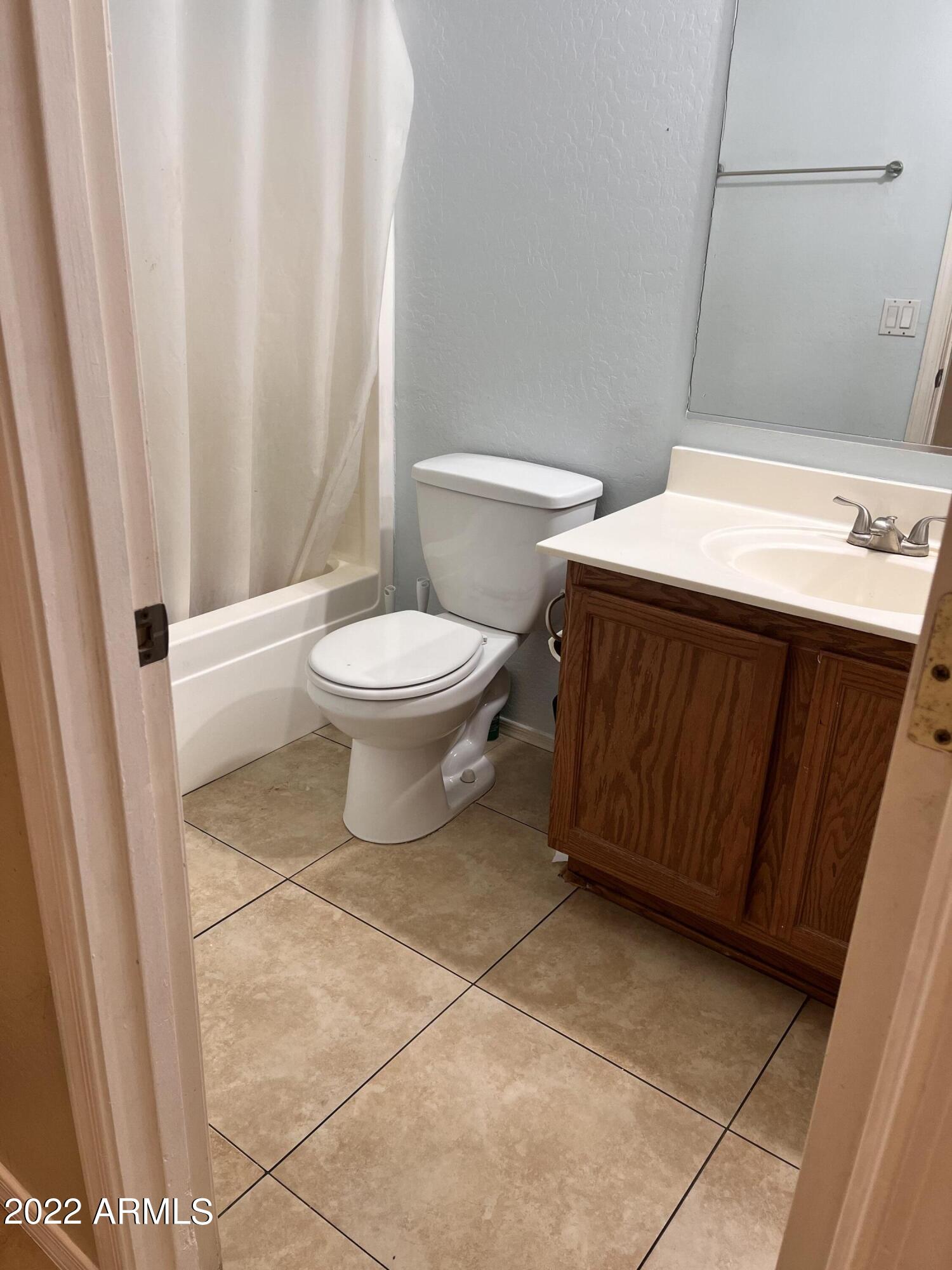 6541 West Riva Road Phoenix, AZ 85043 - Photo 18 of 32 IMG_0088