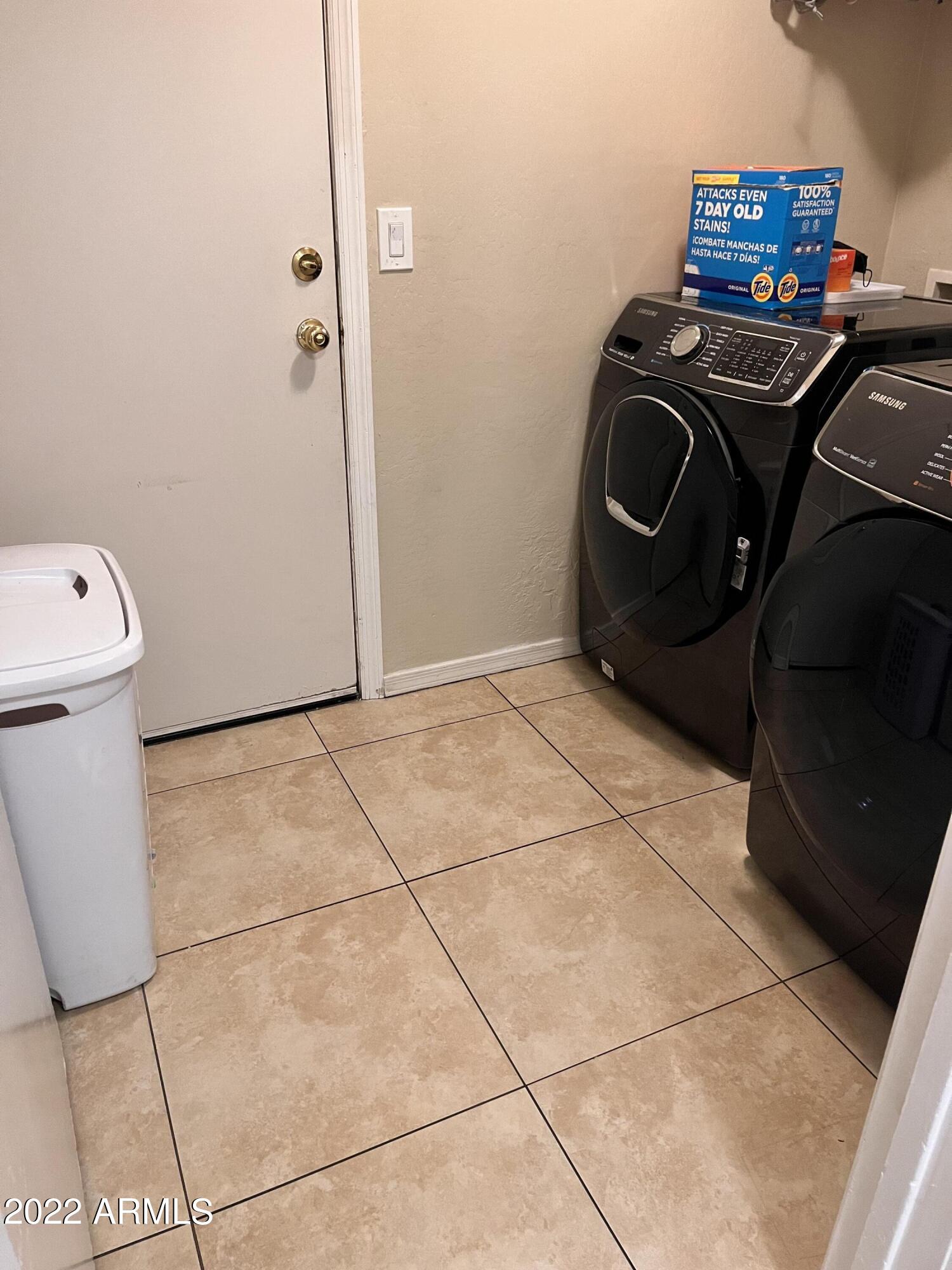 6541 West Riva Road Phoenix, AZ 85043 - Photo 19 of 32 IMG_0090
