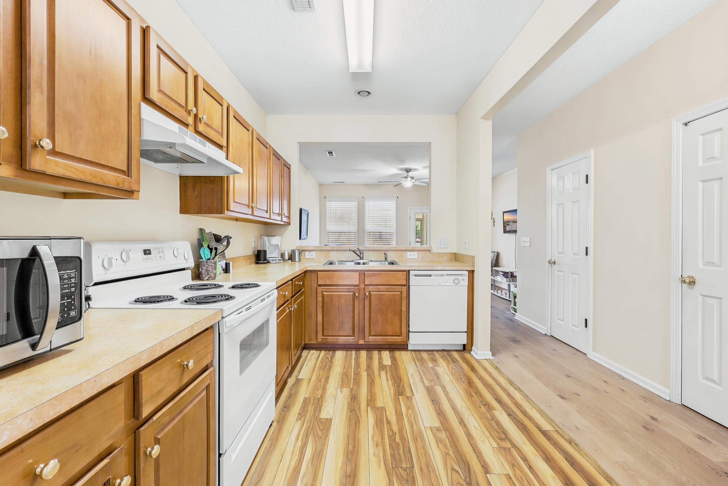 120 Olde Towne Way, Unit 5 Myrtle Beach, SC 29588 - Photo 7 of 23