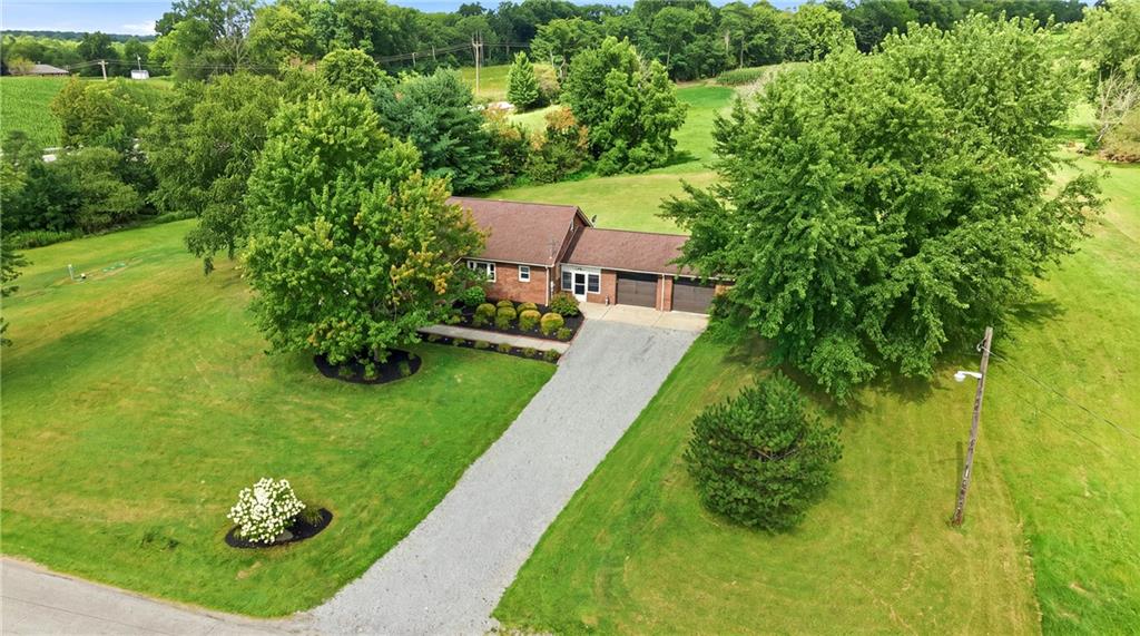 295 Cheriwood Road Pulaski, PA 16143 - Photo 4 of 32 Gallery Image 4
