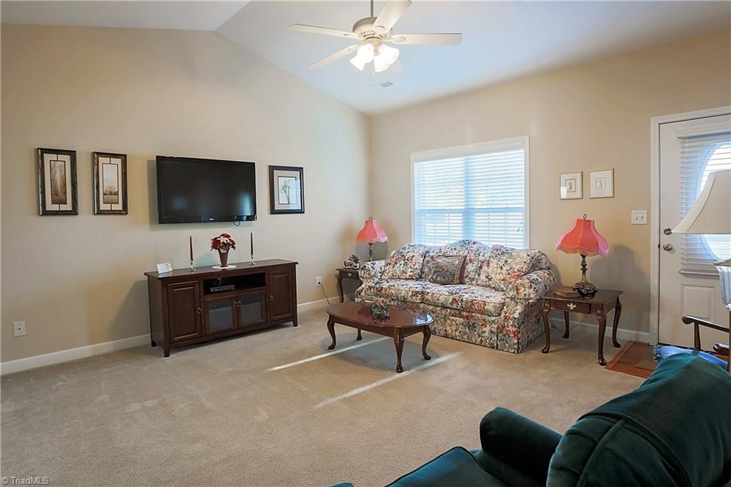 420 Barnsdale Ridge Road Kernersville, NC 27284 - Photo 11 of 25 Gallery Image 11