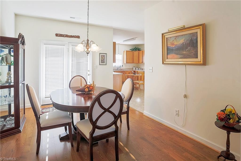 420 Barnsdale Ridge Road Kernersville, NC 27284 - Photo 3 of 25 Gallery Image 3